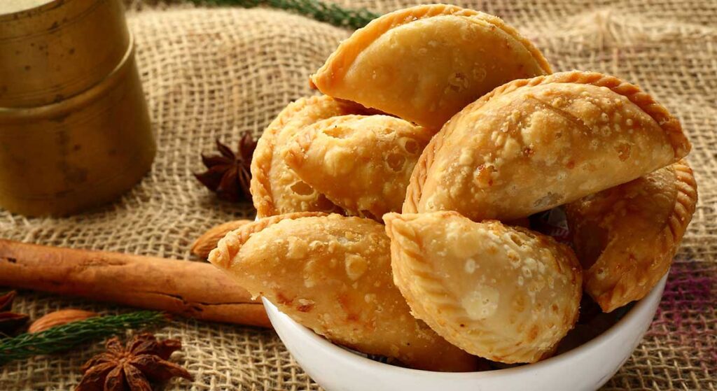 Patties,-Sri-Lankan-street-food