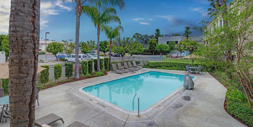Swimming pool at Good Nite Inn Buena Park