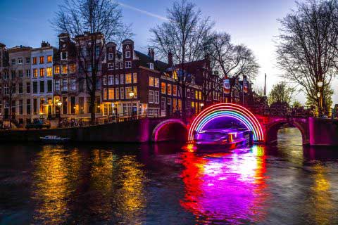 Amsterdam Light Festival 2019/2020 – Travel Center Blog