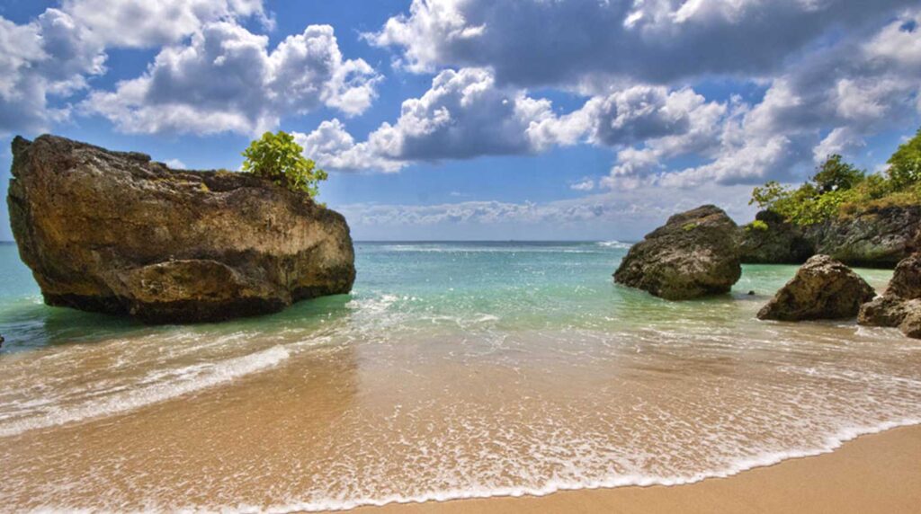 Padang Padang Beach, bali