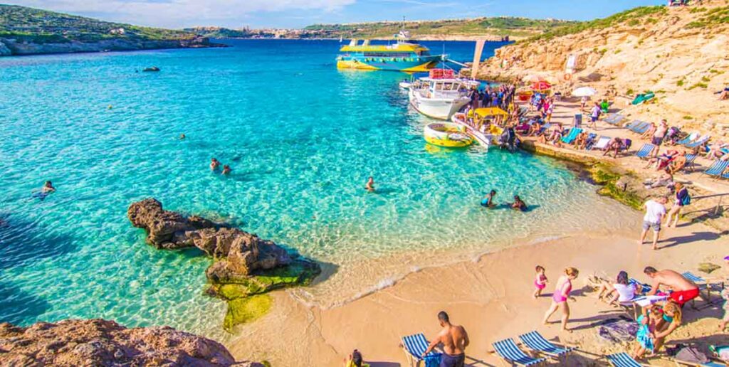 Comino Island, Perfect 4 Nights in Malta Without a Car