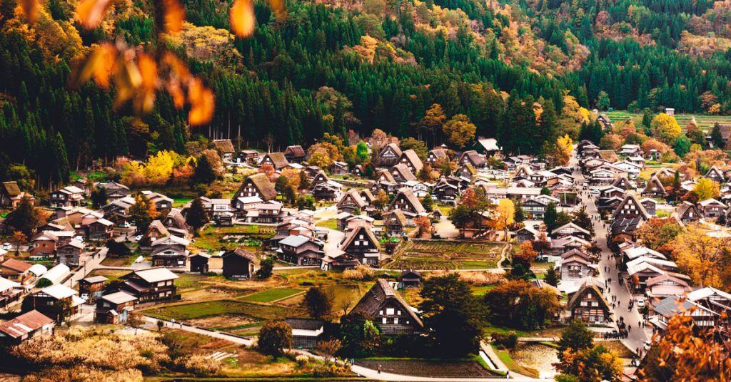 Fairytale villages - Shirakawa-go, Japan