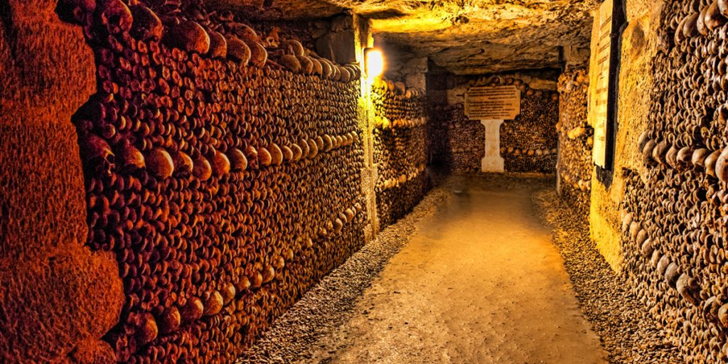Weirdest places on earth - The Catacombs of Paris
