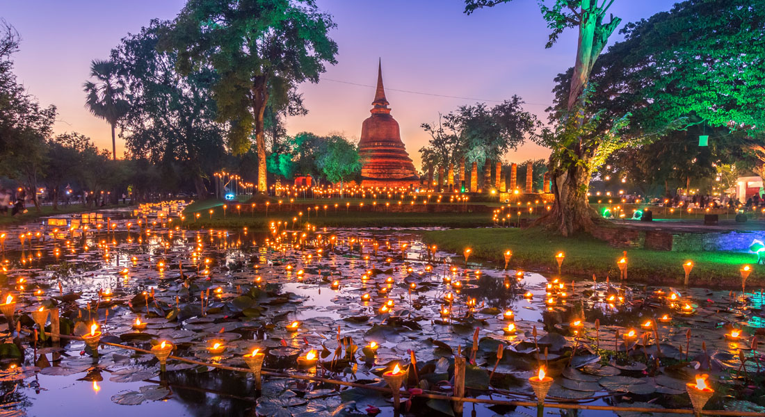 Thailand in October - Loy Krathong