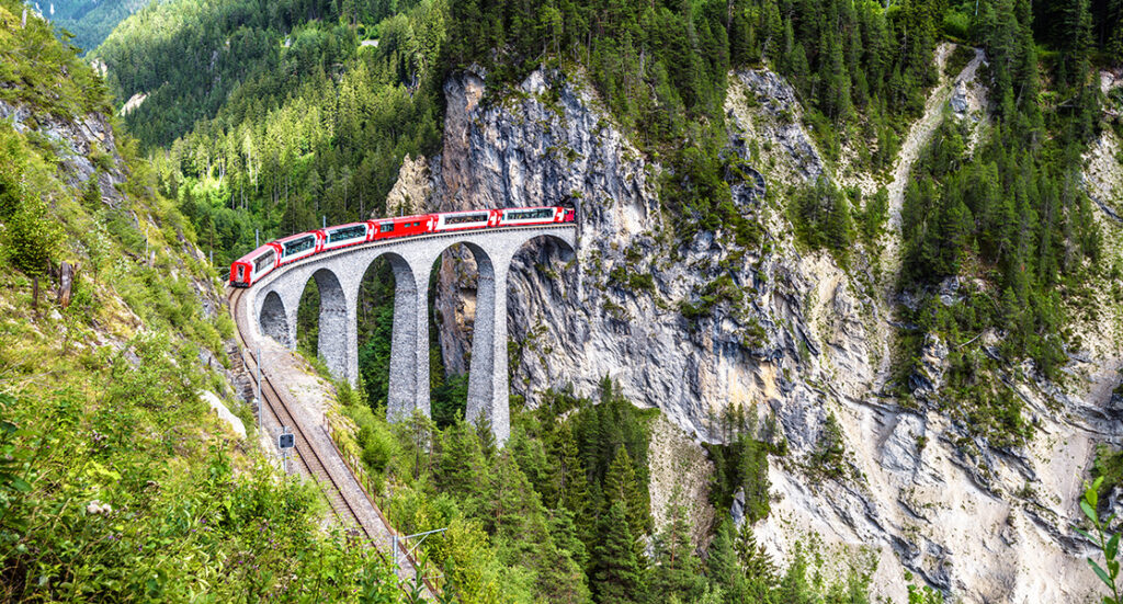 Bernina Express Holidays - Train 3