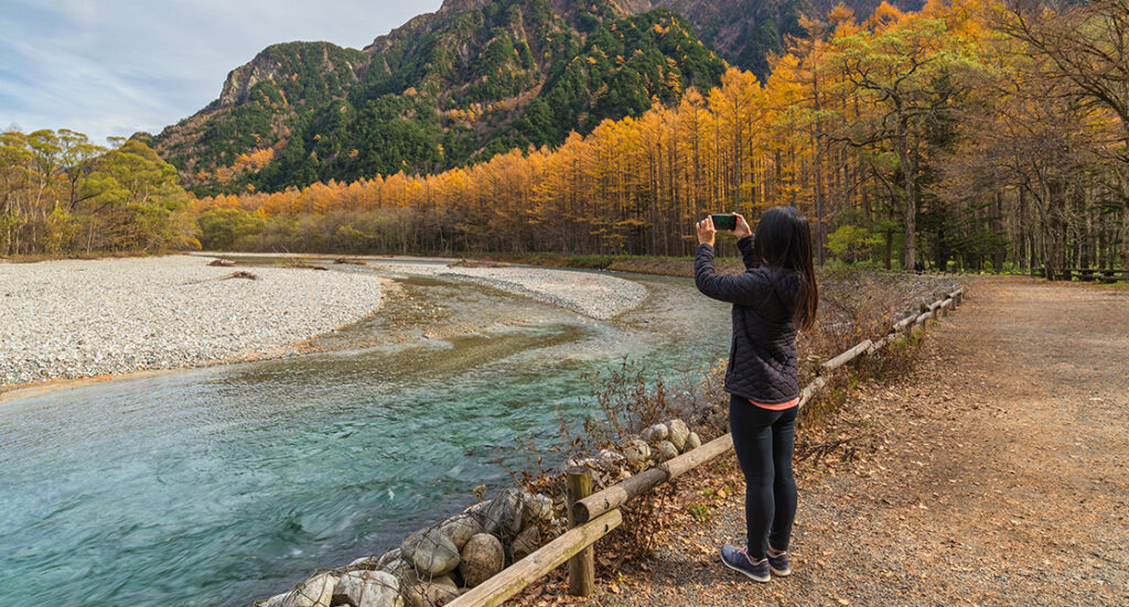 japan in october - kamikochi