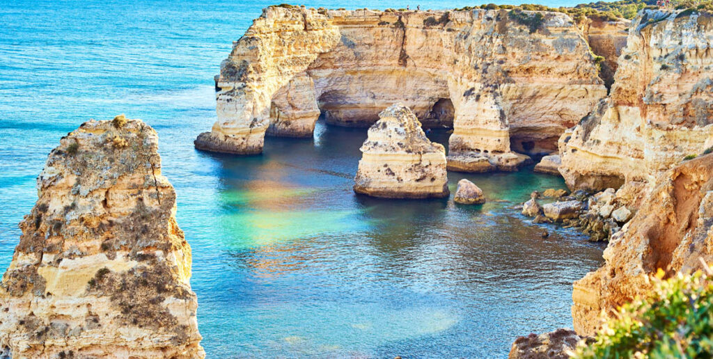 cliffs and ocean in Praia da Marinha