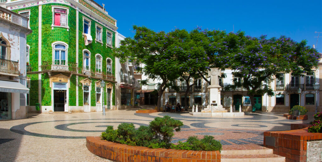cobbled streets of Lagos