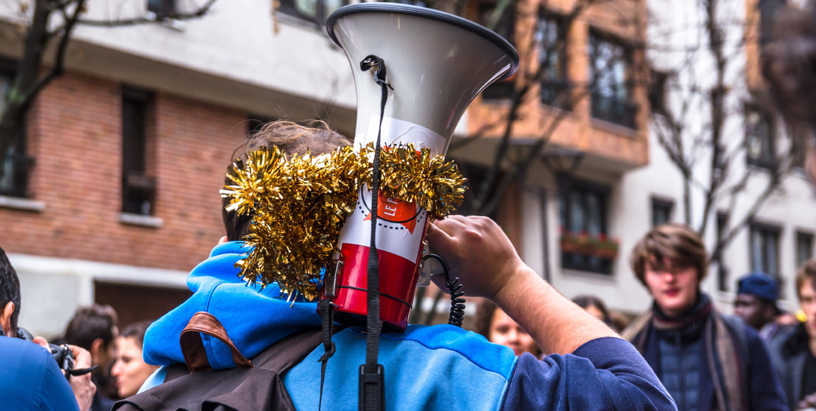 UK Travellers Warned of Potential Disruptions & Strikes in France