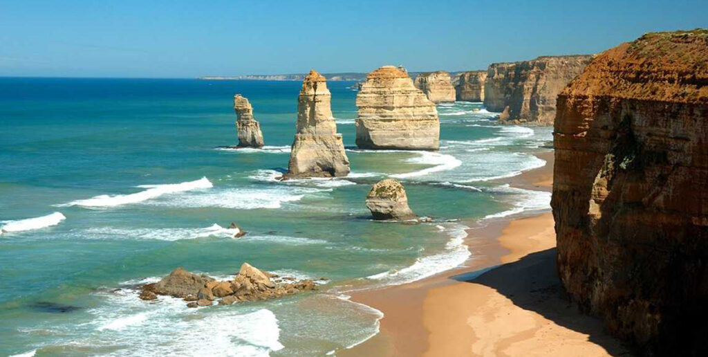 Twelve Apostles, Australia