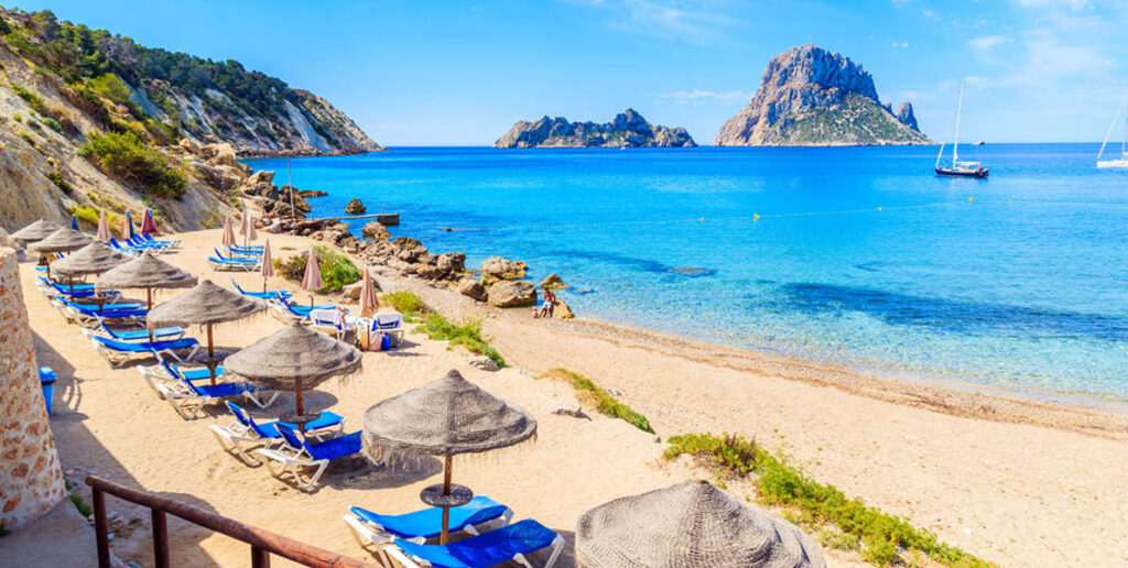 Balearic Islands, Hot in January in Europe