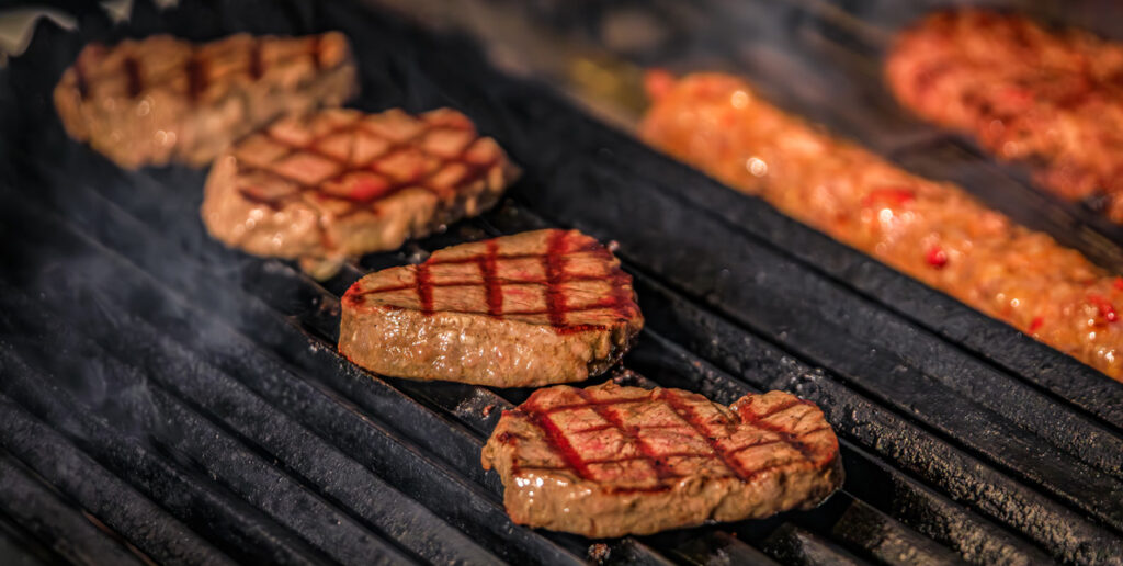 beef steaks & kebabs grilling